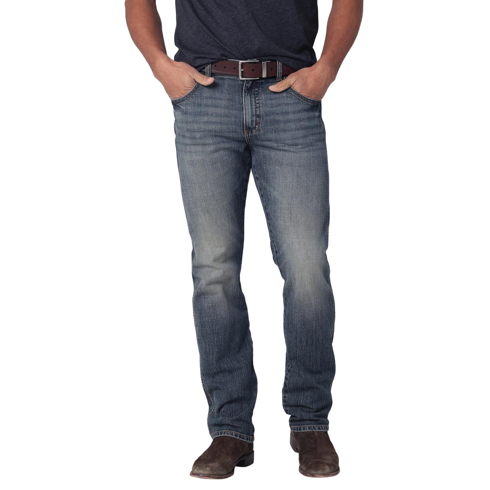 Men's Wrangler Retro® Slim Fit Straight Leg Pant - Fawn
