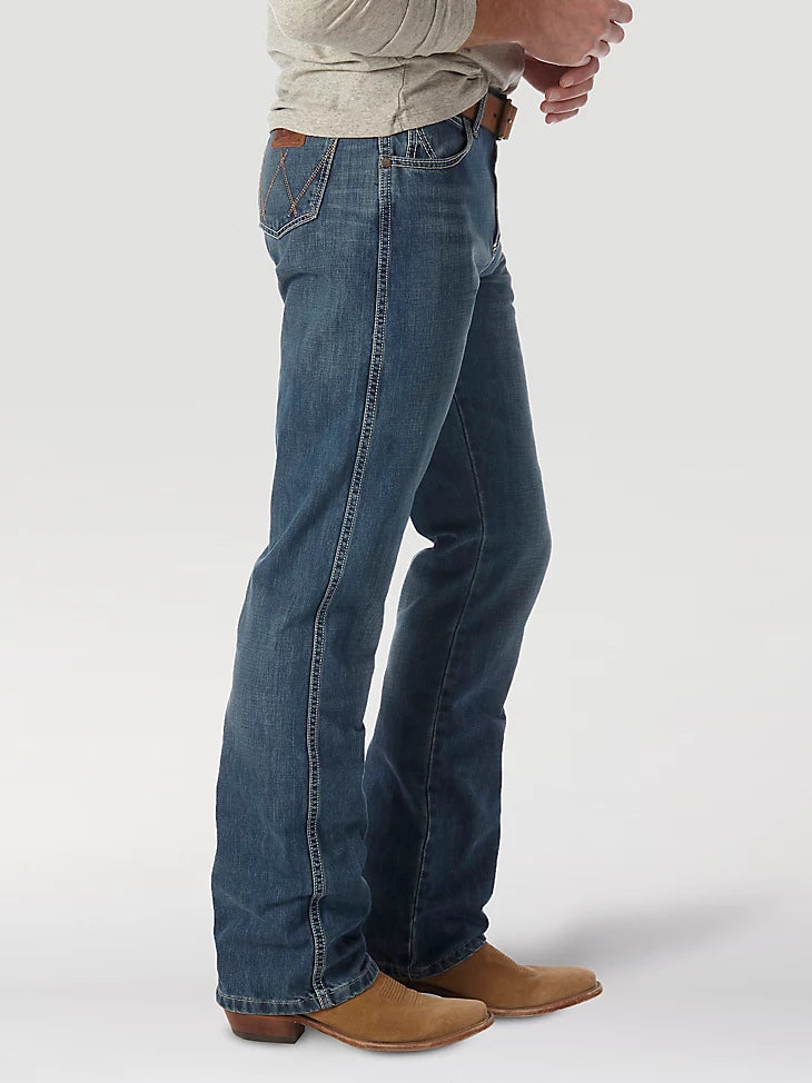 Wrangler Men Retro Relaxed Fit Bootcut Jean in Rocky Top