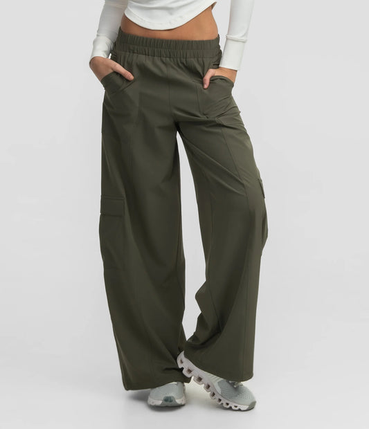 SSCO Adjustable Hybrid Cargo Pants - Cedar