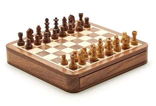 Two's Company Magnetic Chess Set