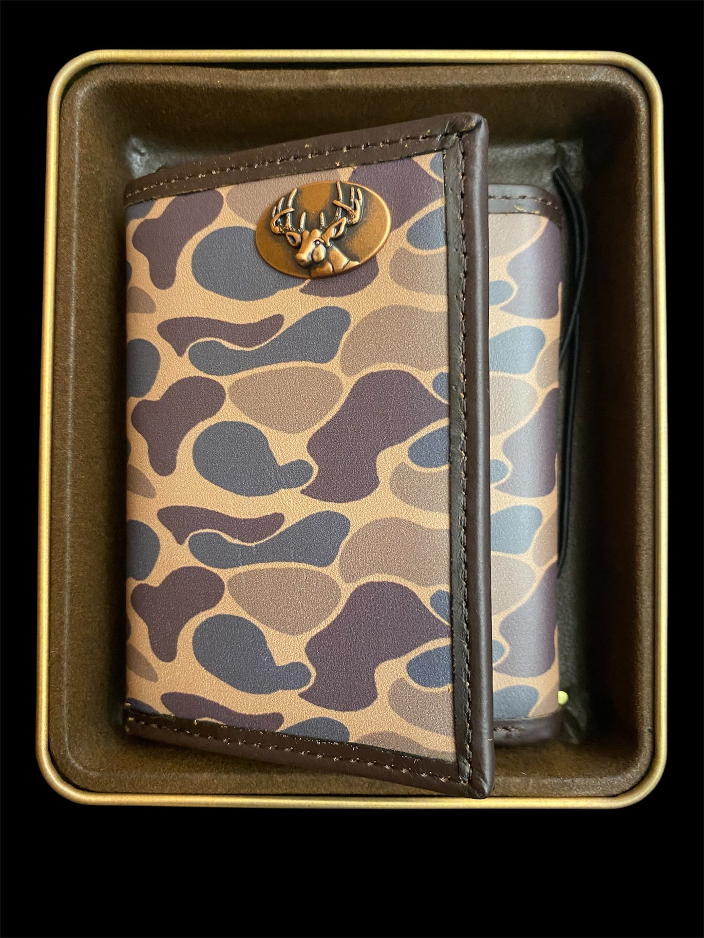 Zep-Pro Old School Camo Trifold Wallet - Buck