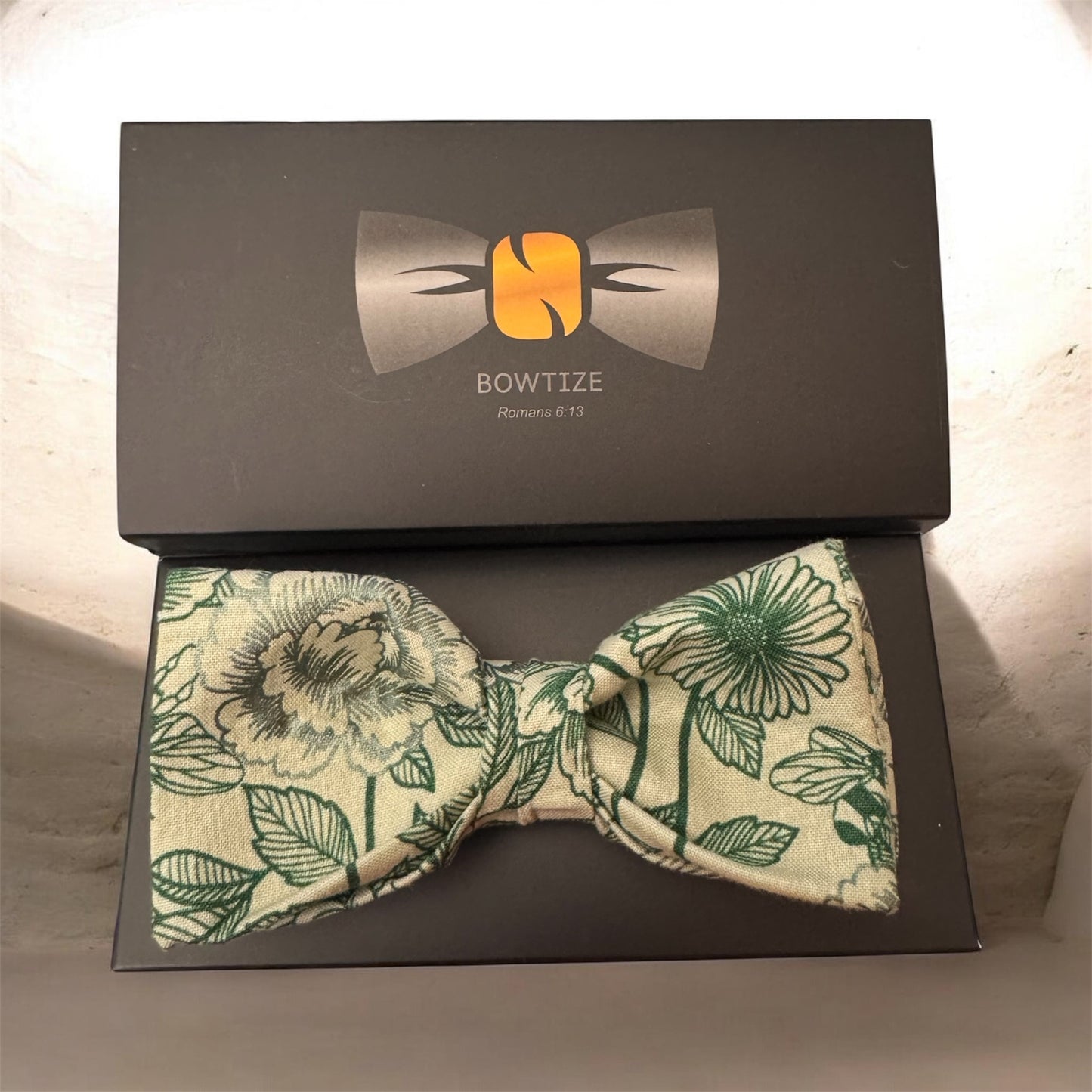 Bowtize - Green Floral