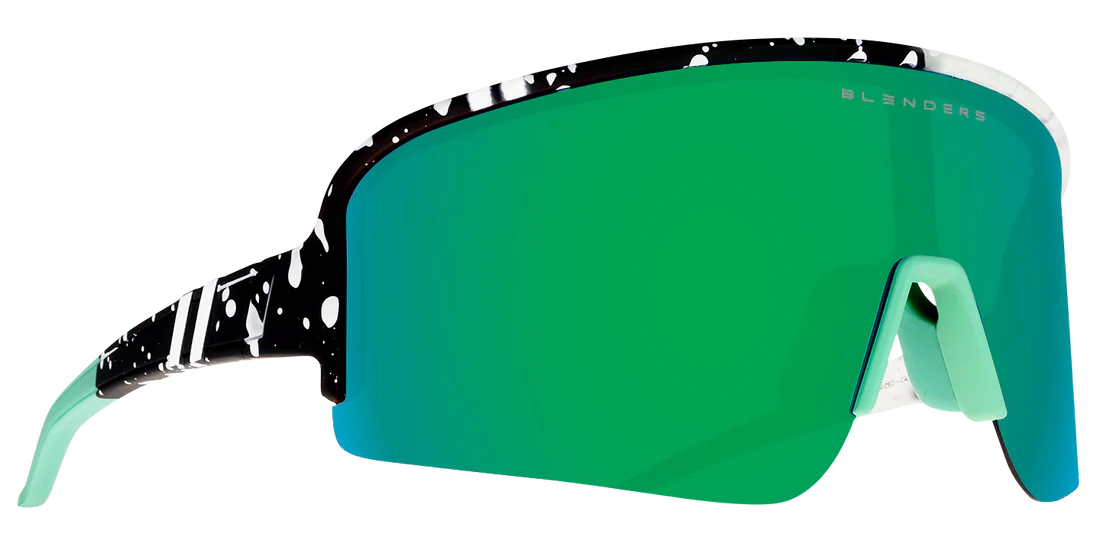 Blenders Eyewear Risk Taker Wrap Around - Black/Green Polarized