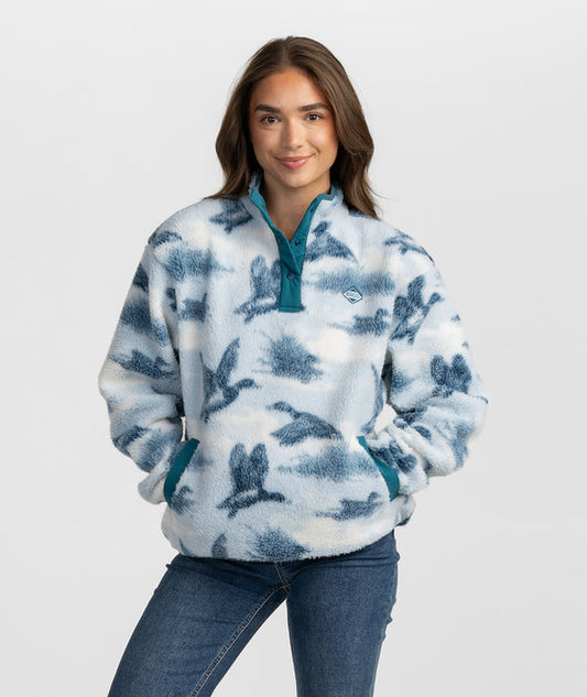 SSCO Cozy Cabin Pullover - Skybound