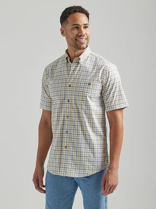 Wrangler Wrinkle Resist Button Down