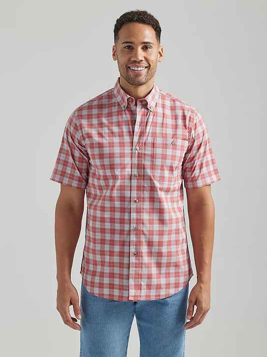 Wrangler Wrinkle Resist Rugged Wear Button Down